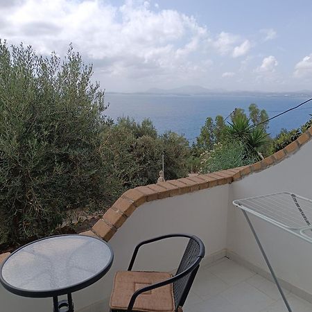 Nikos - Eleni Lägenhet Barbati Exteriör bild